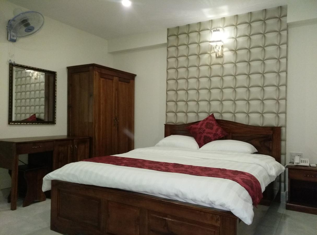 Huy Hoang 1 Hotel Ho Şi Min Exterior foto